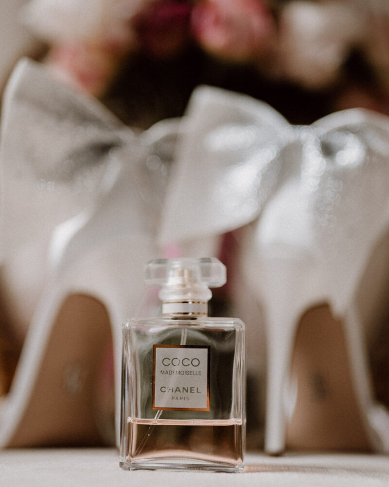 Ein Moment mit Duft Hochzeitsvideograf Köln Parfum